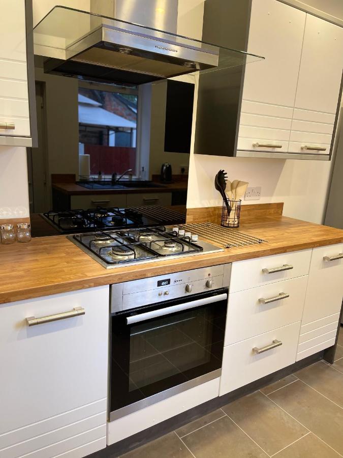 Bentley Place Crewe Eksteriør bilde